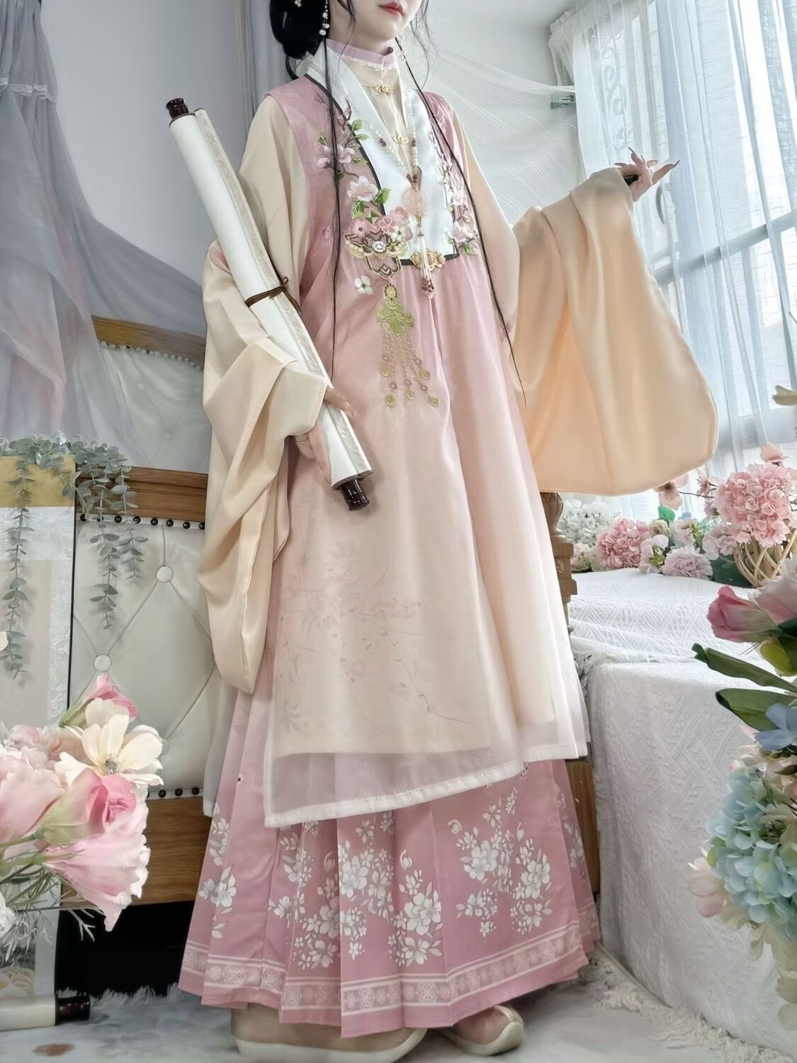 Women Ming Hanfu Embroidery Lo - Embroidery Horse recension och pris