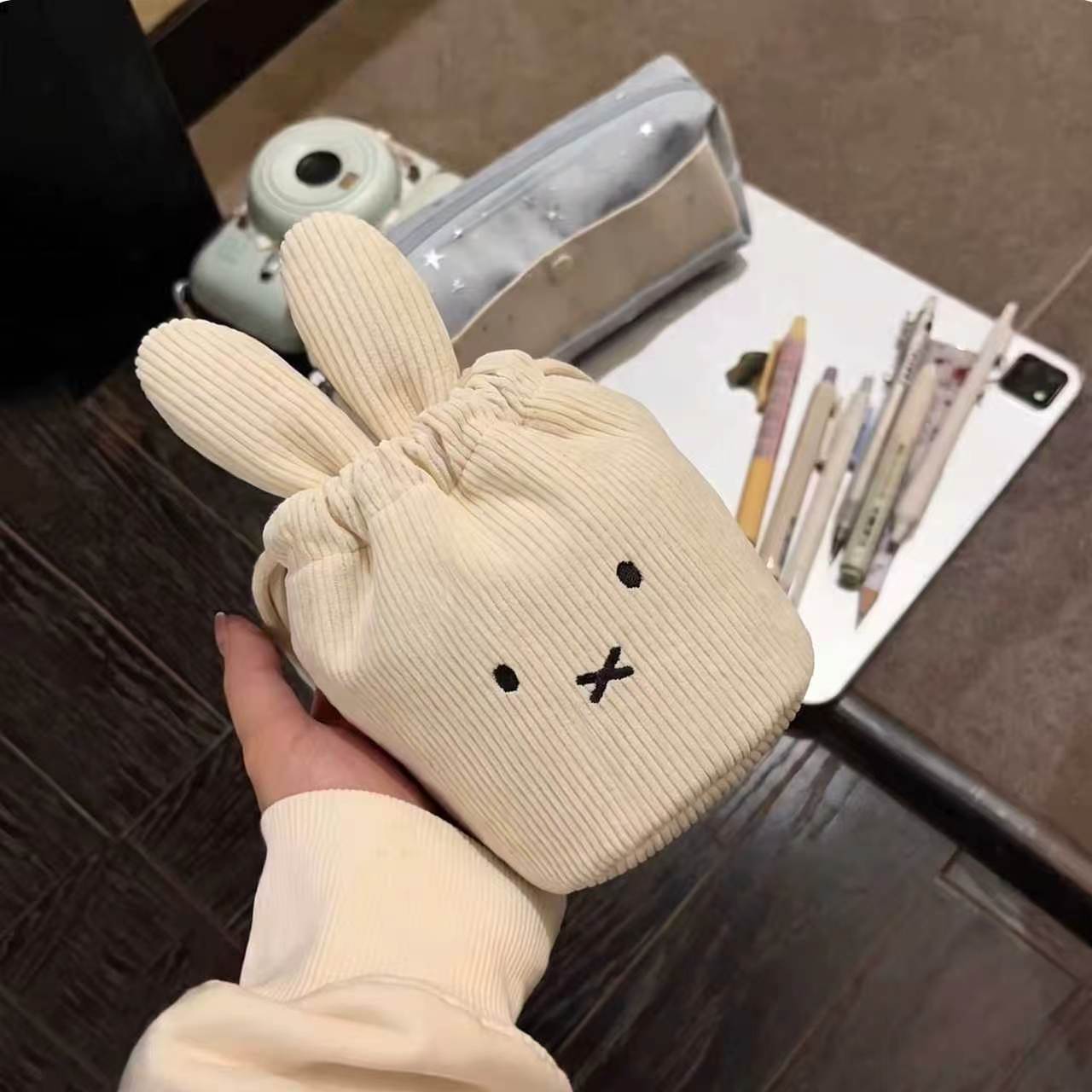 Miffy Kawaii Corduroy Bundle P - Embroidery Wallet recension och pris