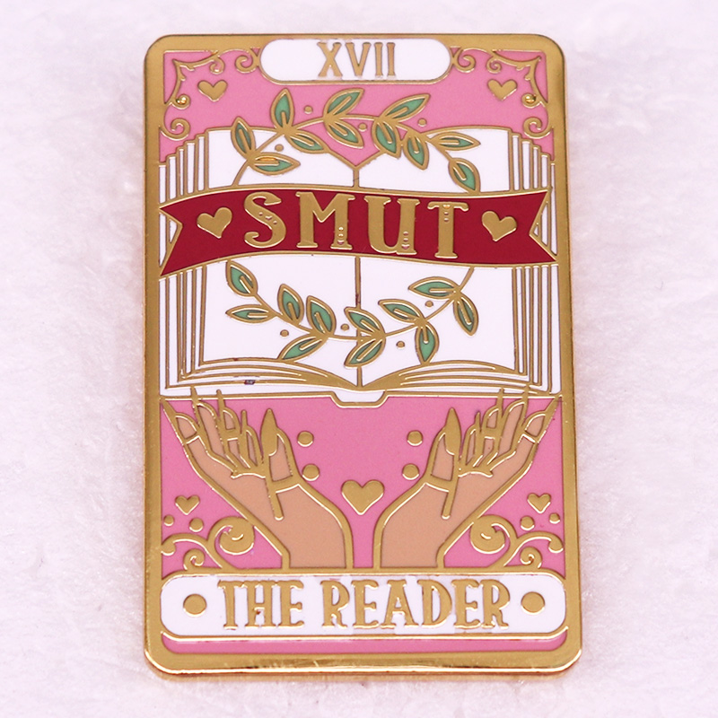 SMUT The Reader Book Enamel Pi - Embroidery Wallet recension och pris