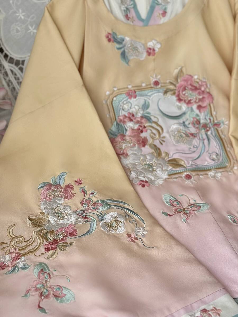 New Hanfu Women Ming System Ro - Embroidery Horse recension och pris